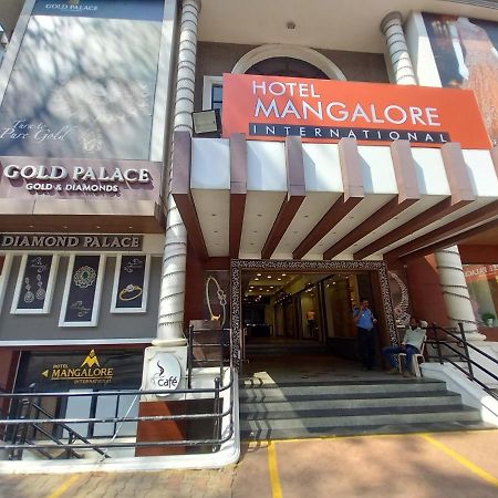Hotel Mangalore International Zewnętrze zdjęcie