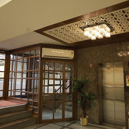 Hotel Mangalore International Zewnętrze zdjęcie