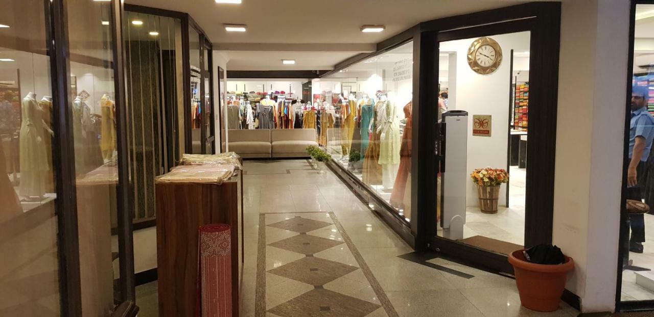 Hotel Mangalore International Zewnętrze zdjęcie