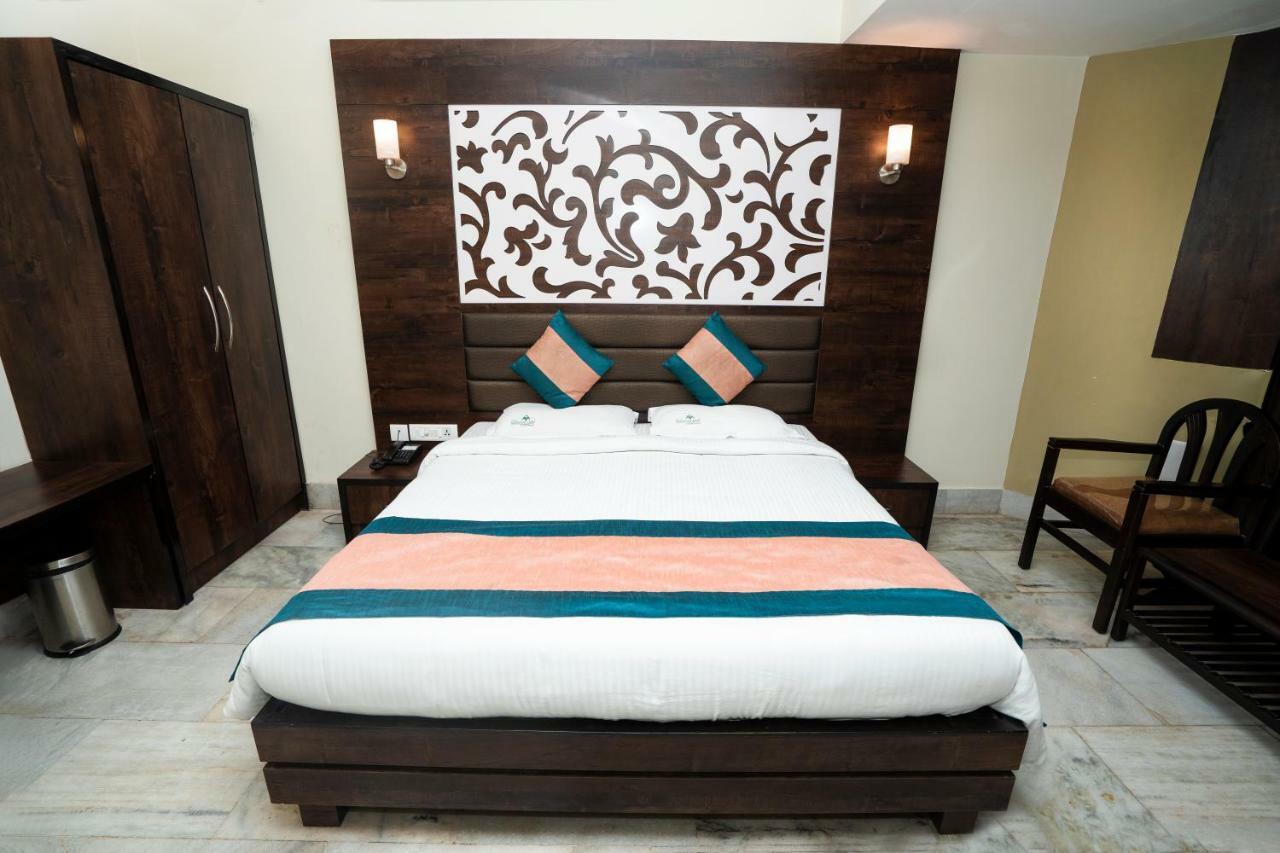 Hotel Mangalore International Zewnętrze zdjęcie