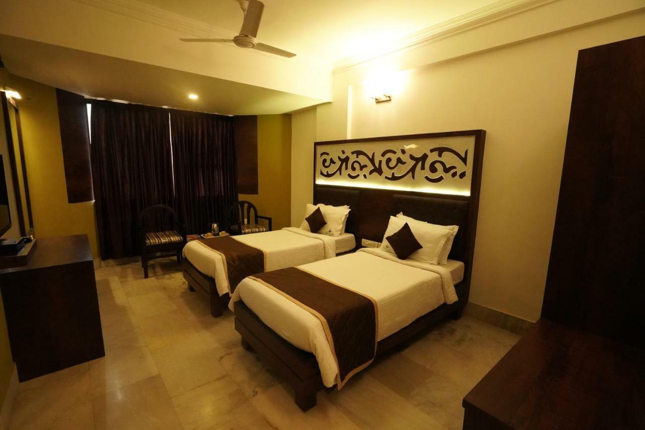 Hotel Mangalore International Zewnętrze zdjęcie